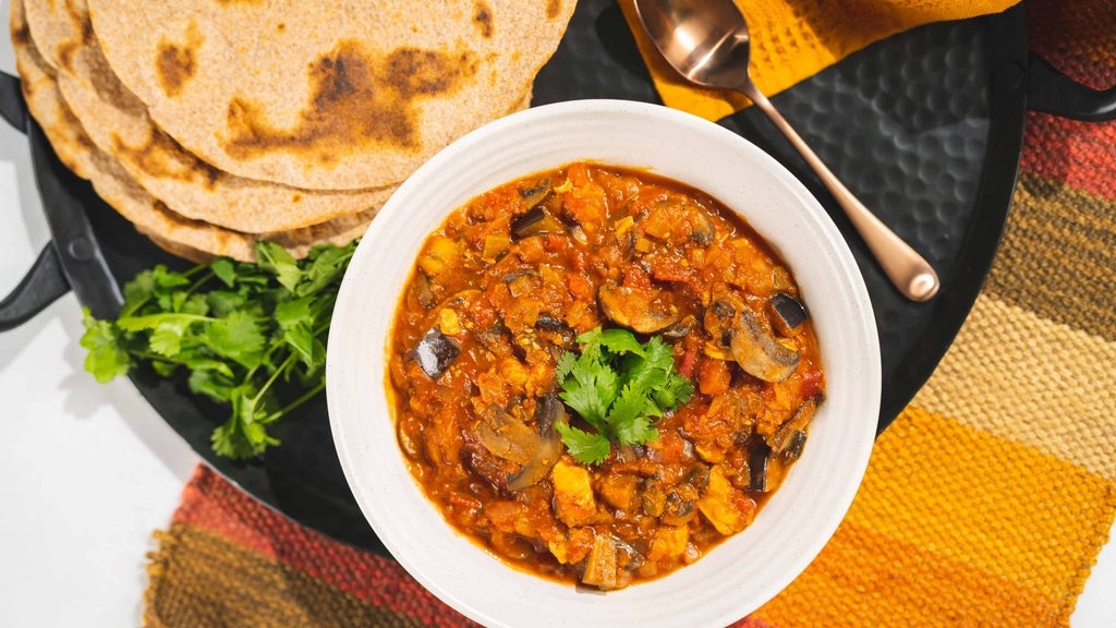 Indian Vindaloo Curry with Roti