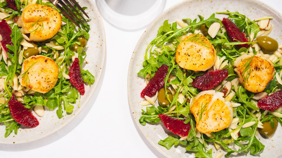 Spanish Arugula Salad with Scallops