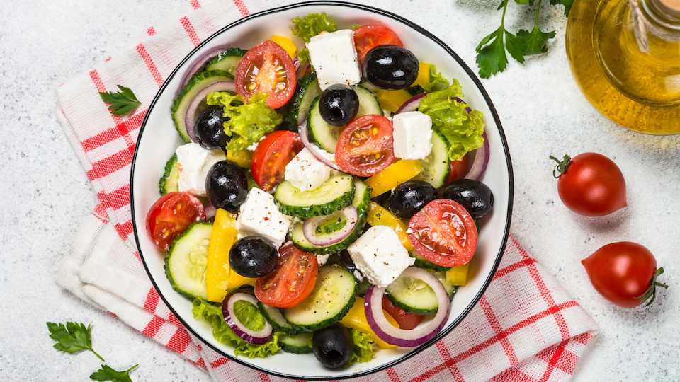 Grilled Tuna with Greek Salad