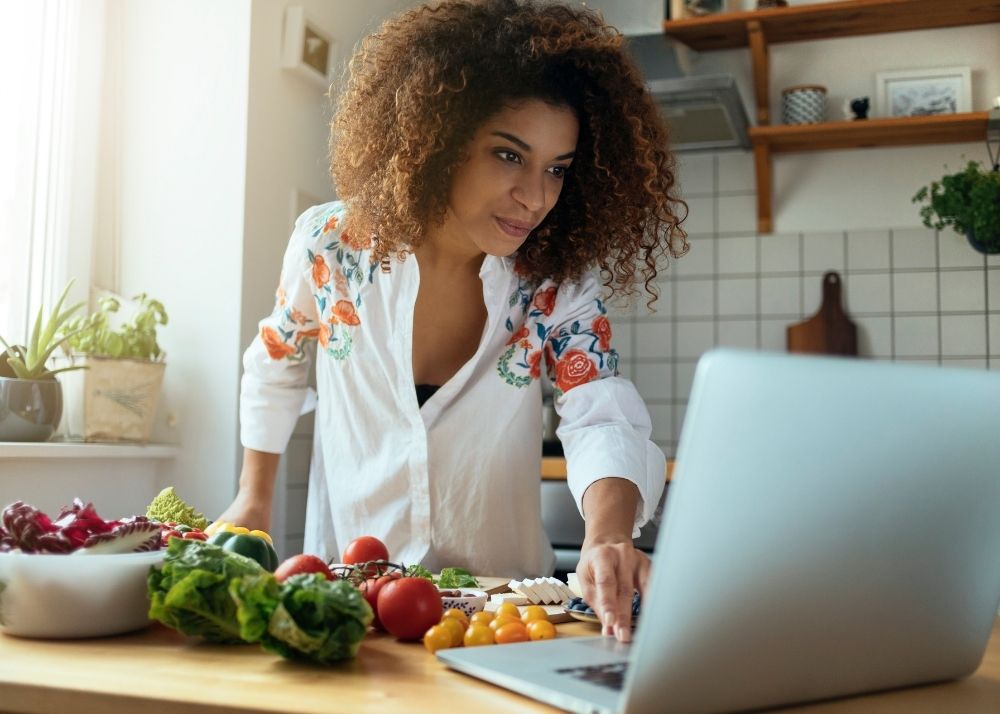 5 Important Things You'll Learn From an Online Chef